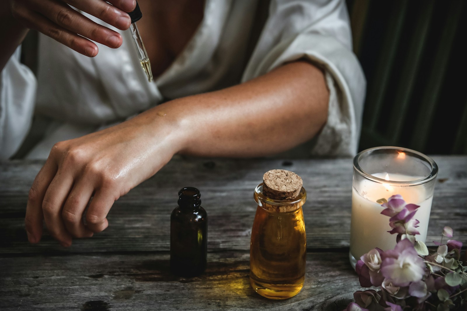 Monoï de Tahiti : une évasion sensorielle et soins de la peau